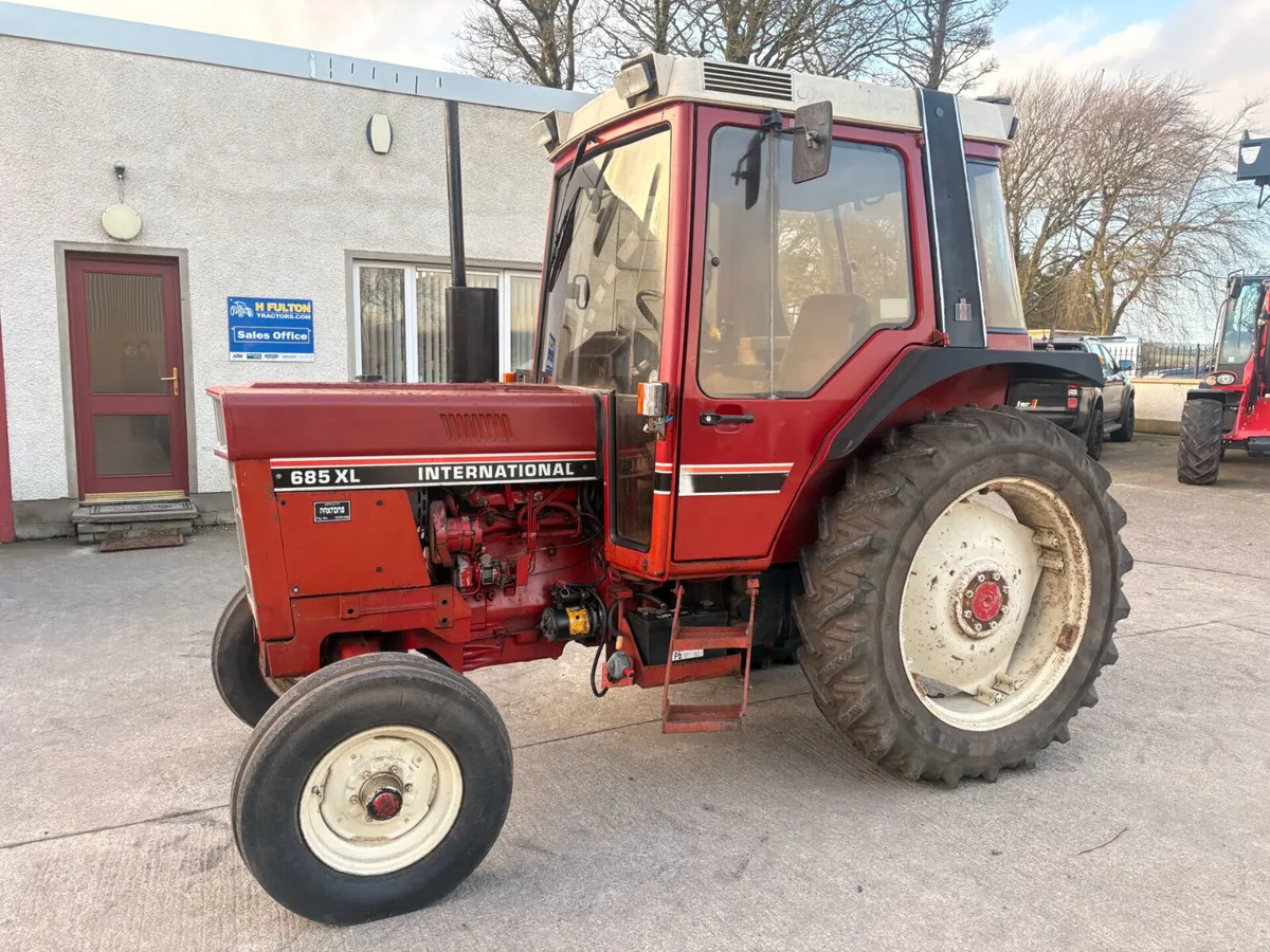 International 685XL - Image 1