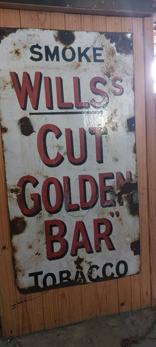 Original Wills cut tobacco sign - Image 2
