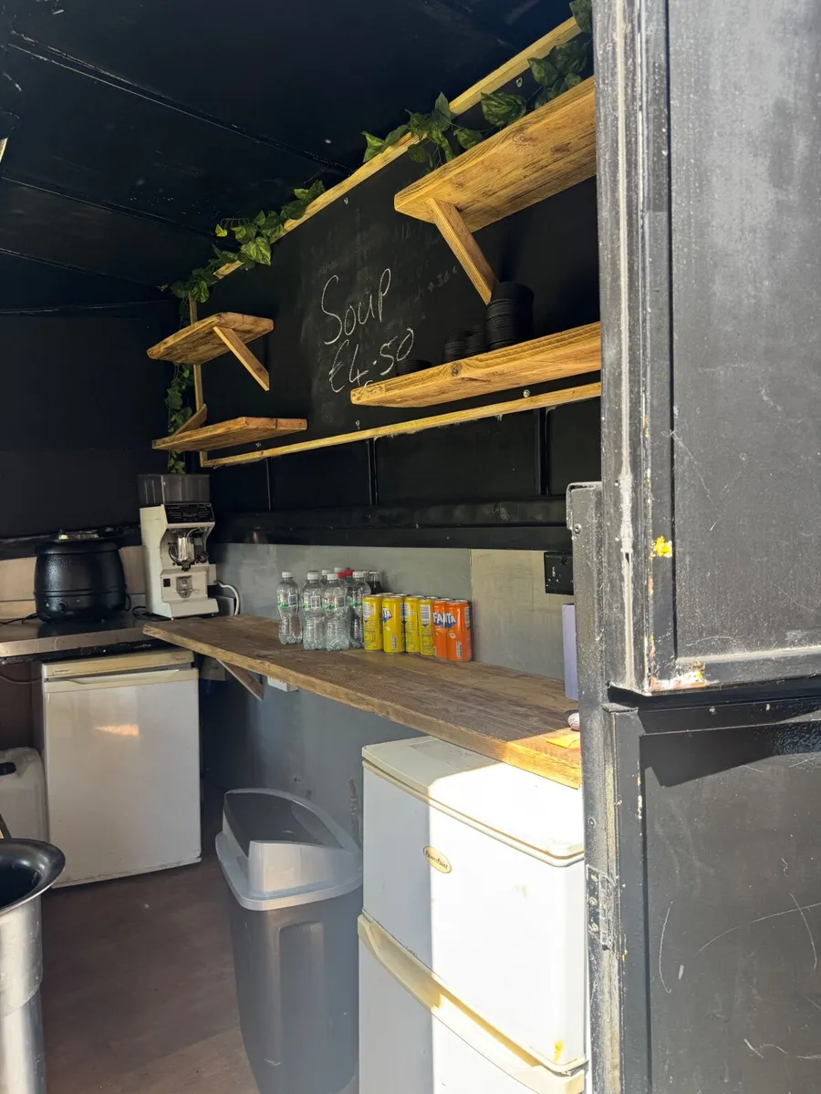 Coffee trailer - Image 4