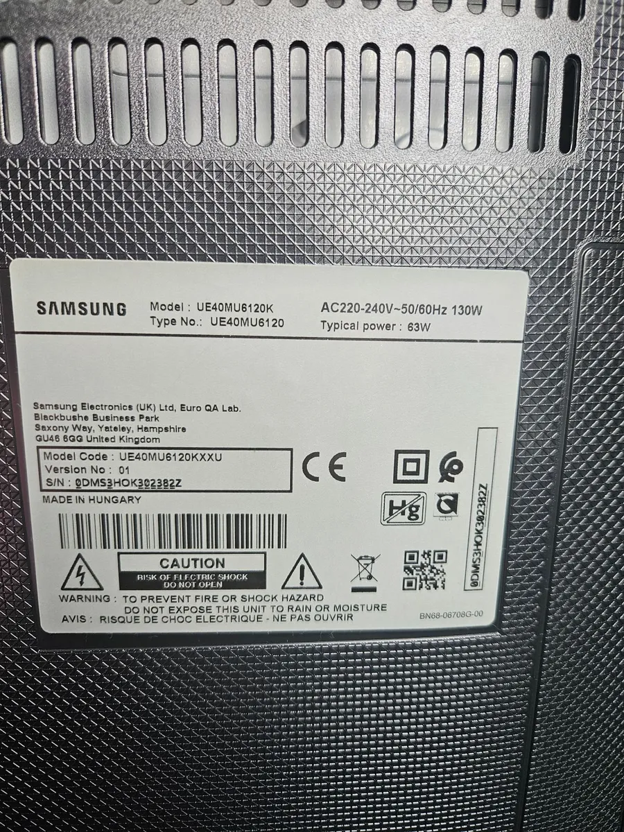 40" Samsung Smart TV - Image 2