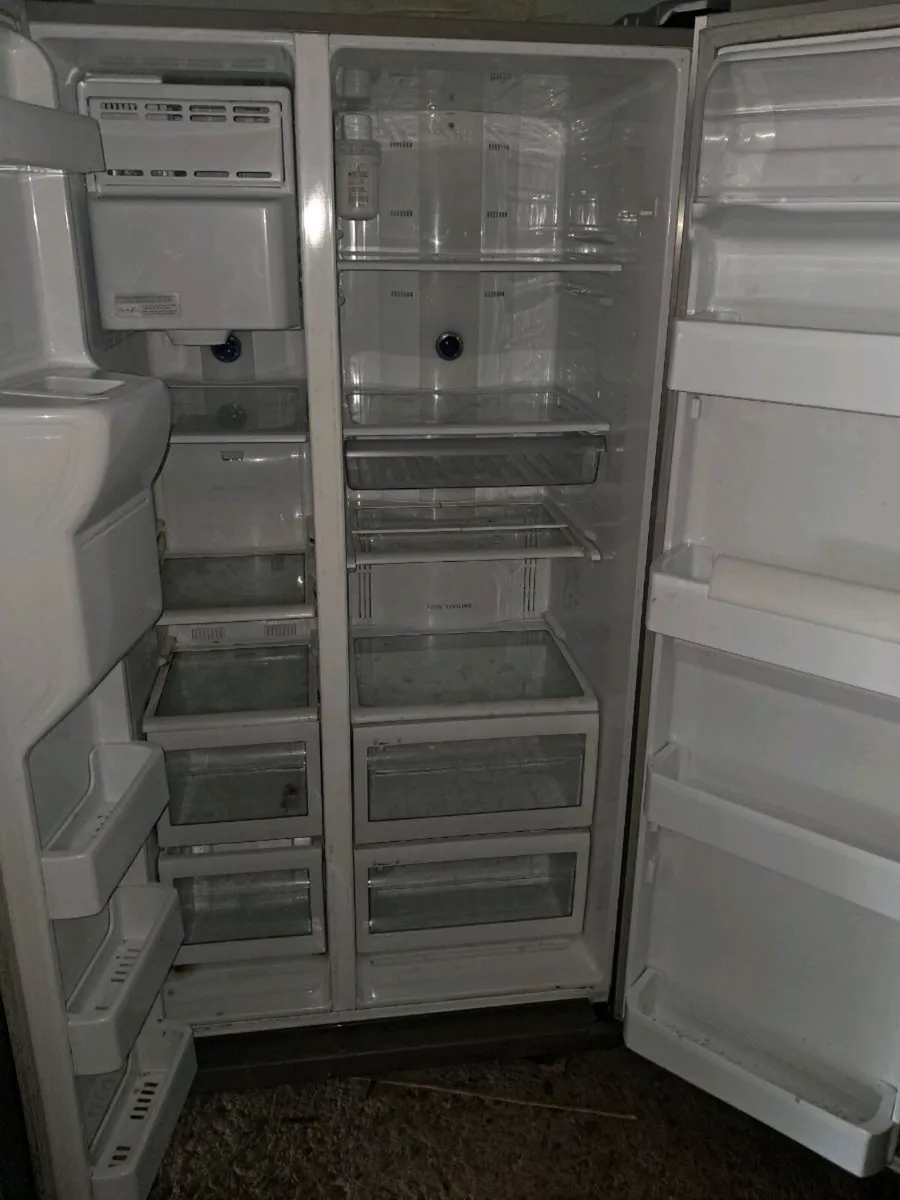 Fridge freezer - Image 3