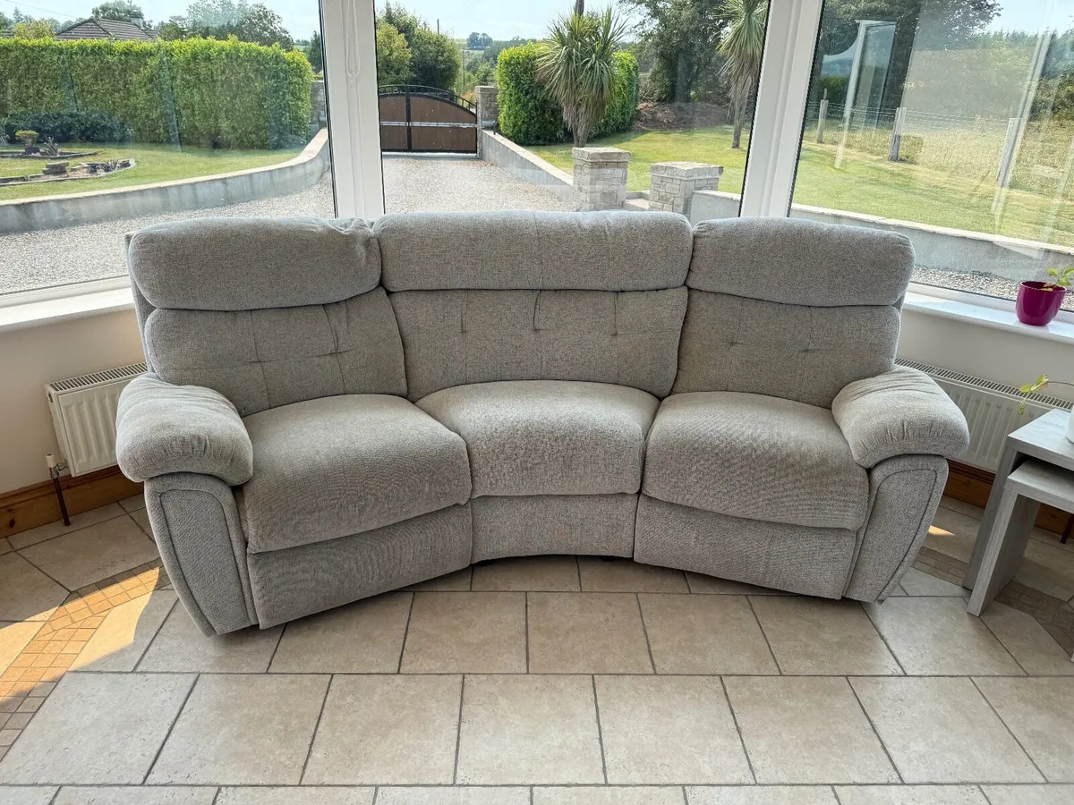 2 Piece Suite of furniture Manual Recliner - Image 1