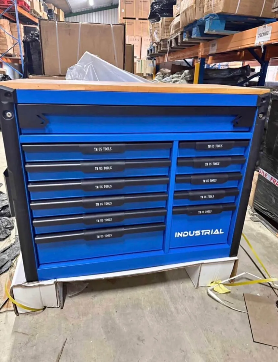 BRAND NEW 13DRAWER TOOL CHEST FULL OF TOOLS - Image 1