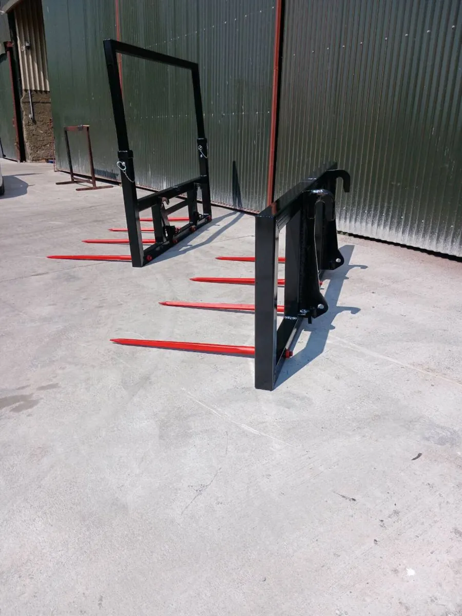 Pinnacle Fabrication Bale Fork - Image 2