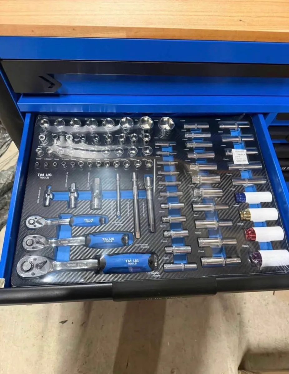 BRAND NEW 13DRAWER TOOL CHEST FULL OF TOOLS - Image 2