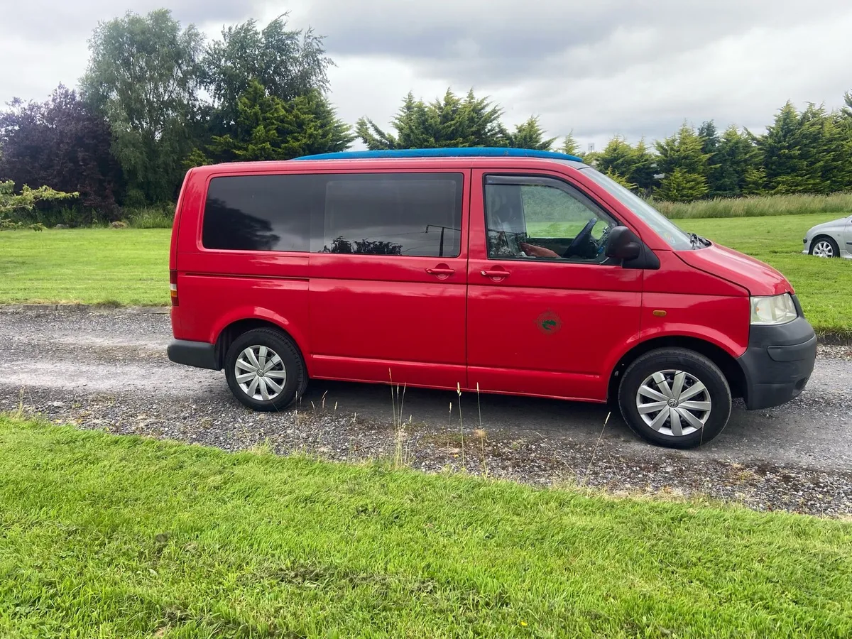 04 VW Camper - Image 4