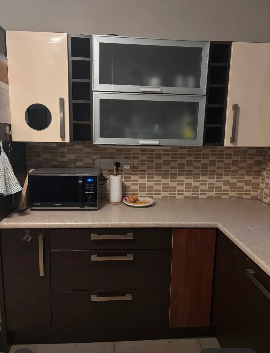 Complete kitchen - Image 2