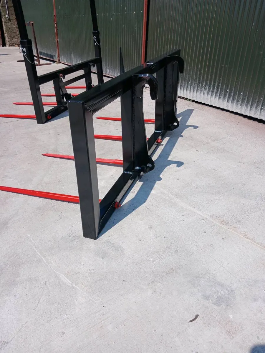 Pinnacle Fabrication Bale Fork - Image 2
