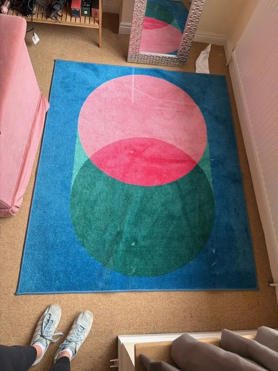 Colourful indoor rug, 133x160cm - Image 1