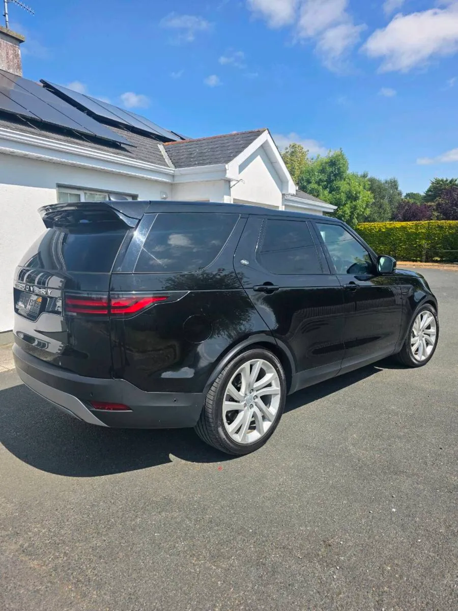 Land rover discovery 2021 Commercial 3.0D - Image 4