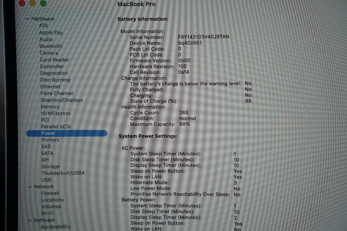MacBook Pro 16" 32GB | 2021 | M1 Pro | 512GB - Image 3