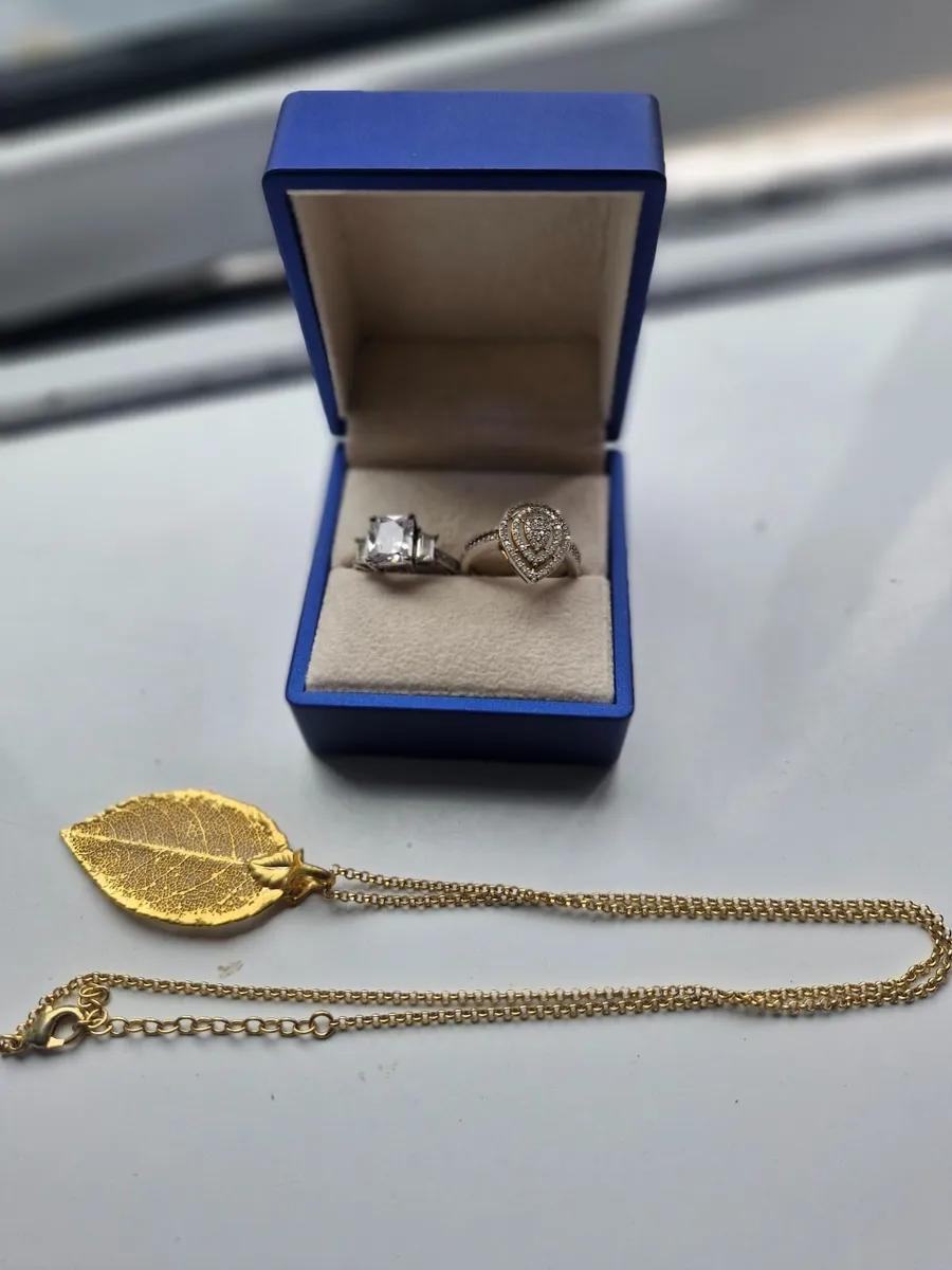 Jewellery - Image 2