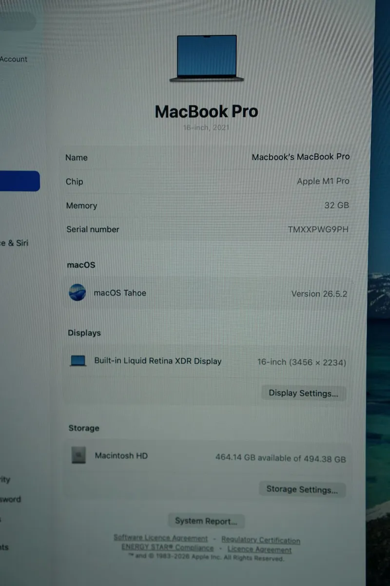 MacBook Pro 16" 32GB | 2021 | M1 Pro | 512GB - Image 2