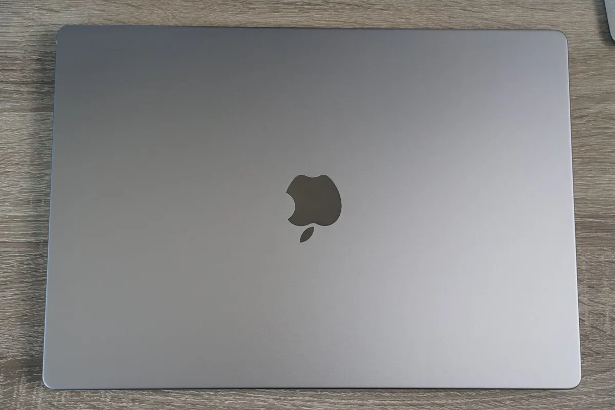 MacBook Pro 16" 32GB | 2021 | M1 Pro | 512GB - Image 4