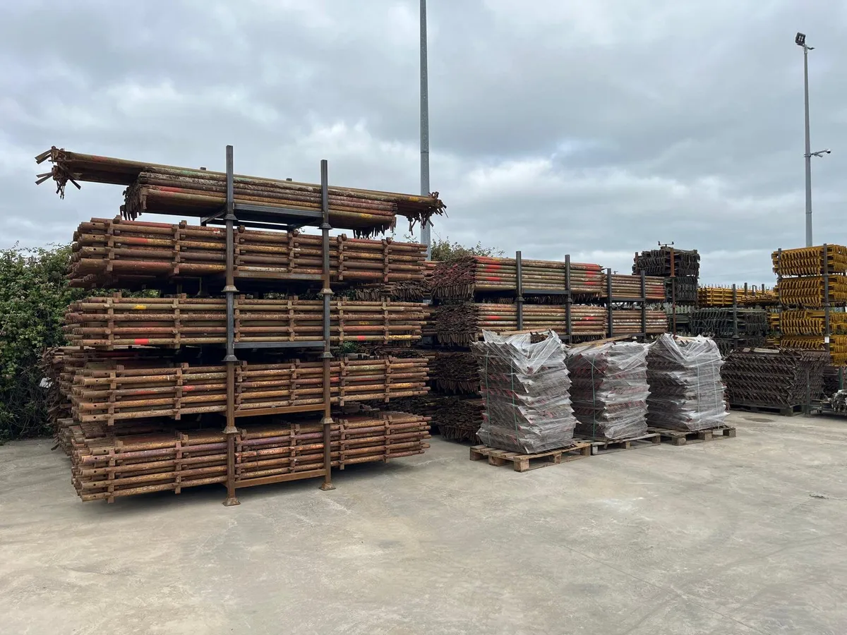 Used Kwikstage Scaffolding - Image 1