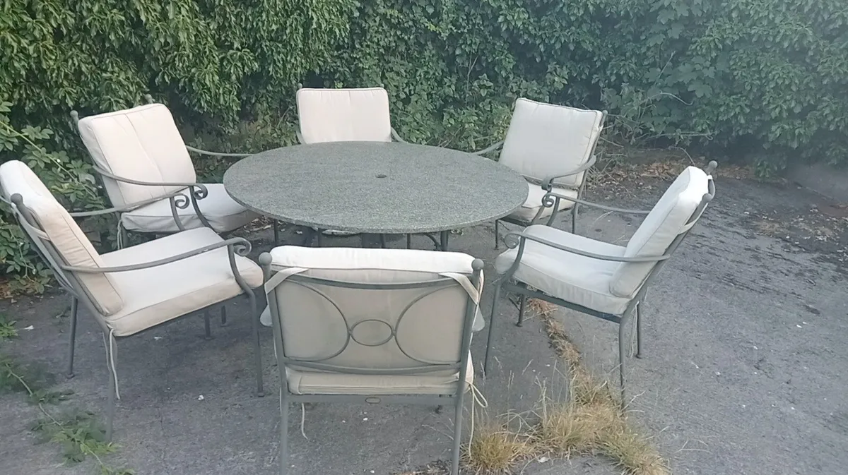 Garden furniture - Image 2