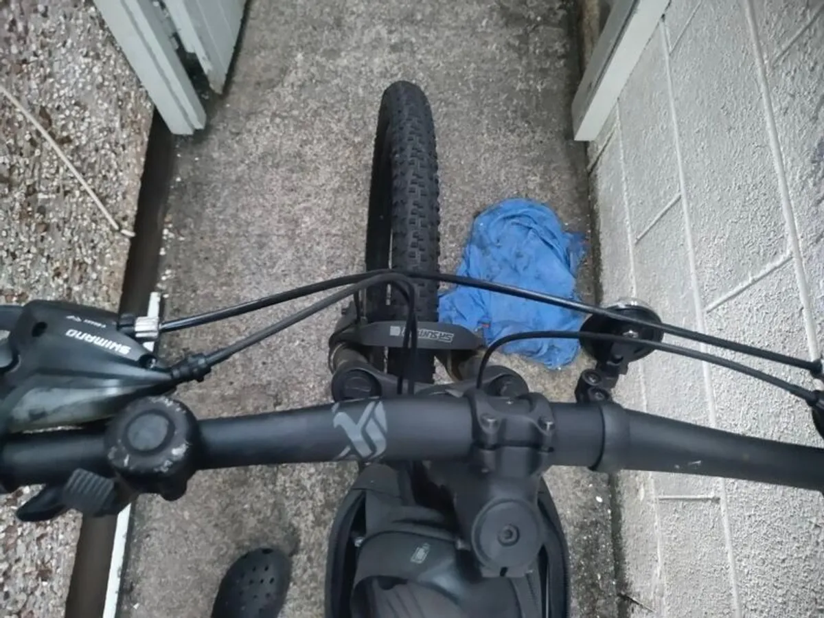 Carerra Vengeance (Medium) + Halfords Combination Lock - Image 3