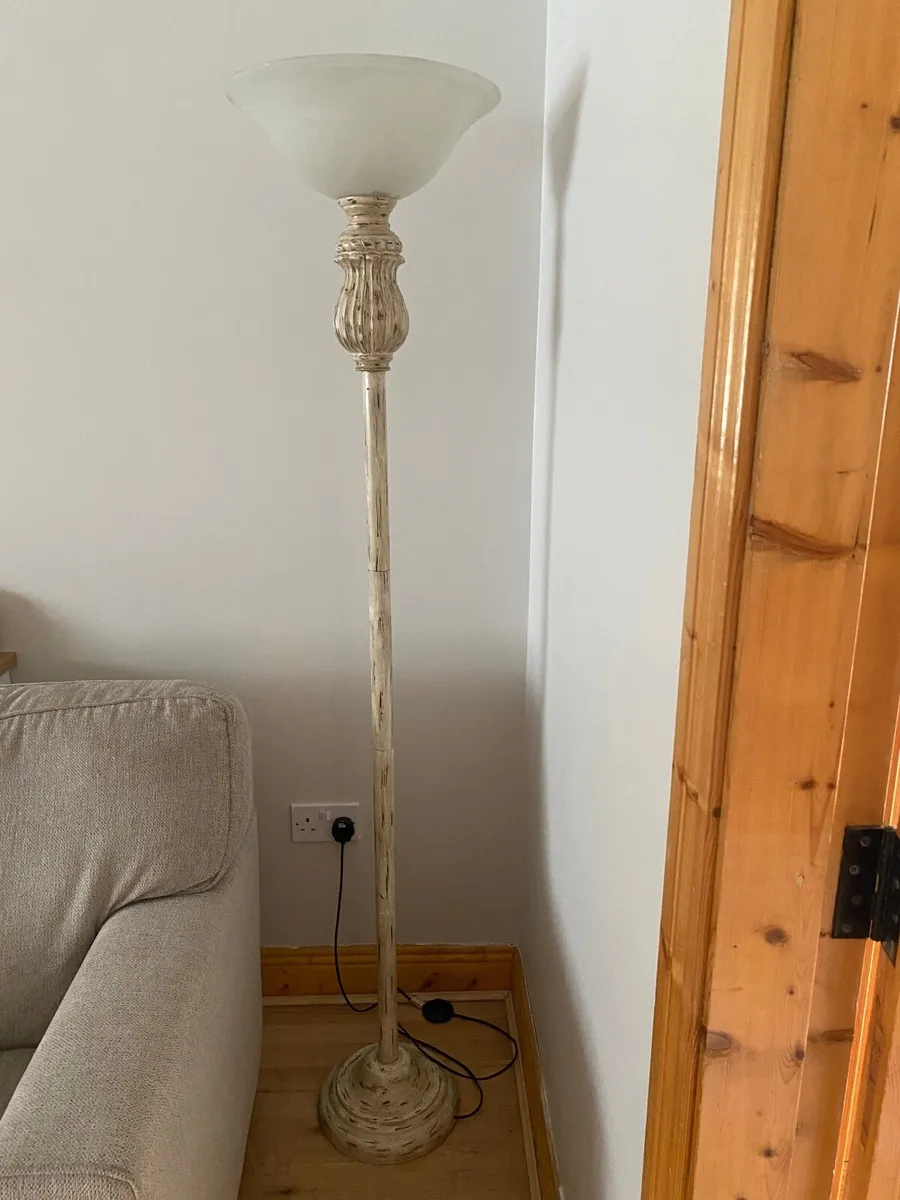 Standard Floor Lamp