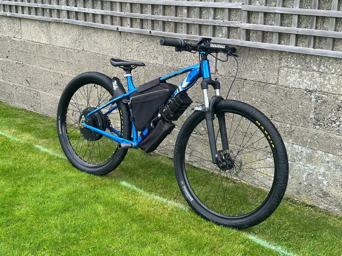 Trek 2000W 52V Conversion Kit E-bike - Image 2