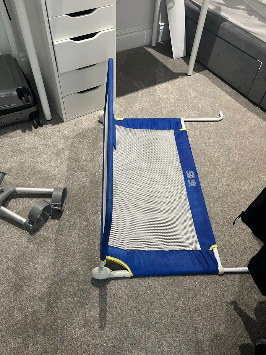Child safety bed rail - Image 4