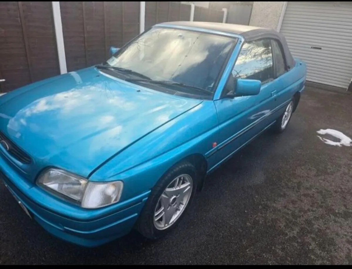 Ford Escort - Image 4