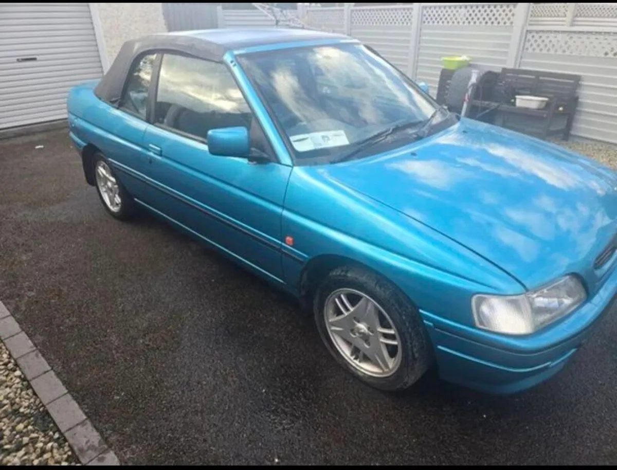 Ford Escort - Image 3