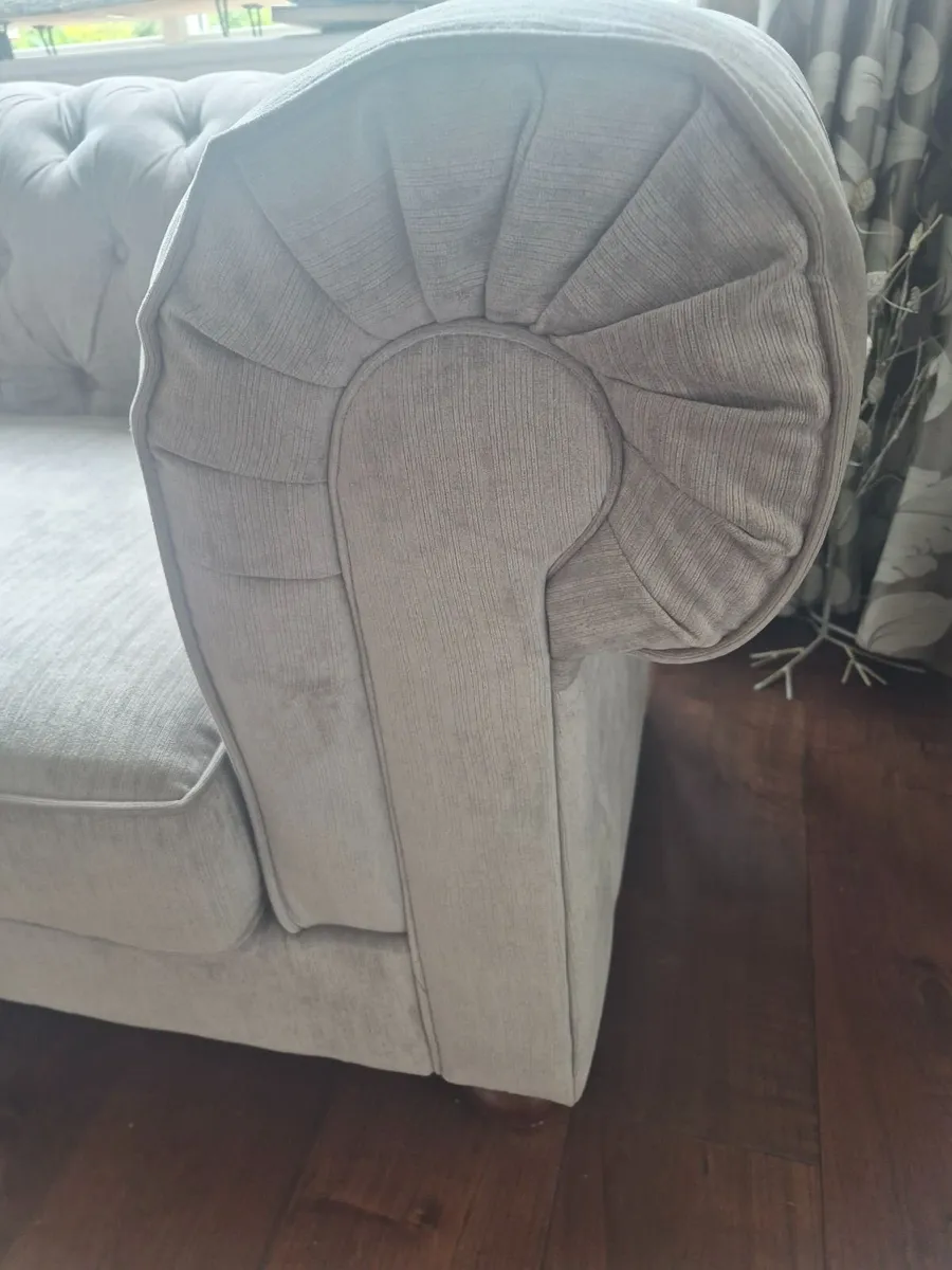 Sofas - Image 4