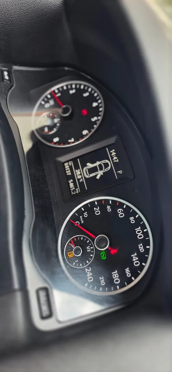 Volkswagen Tiguan 2014 - Image 1