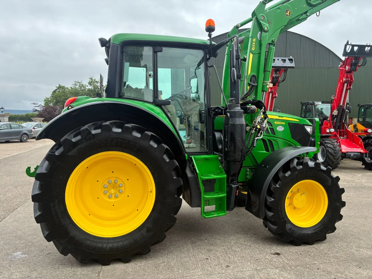 John Deere 6120M - Image 4