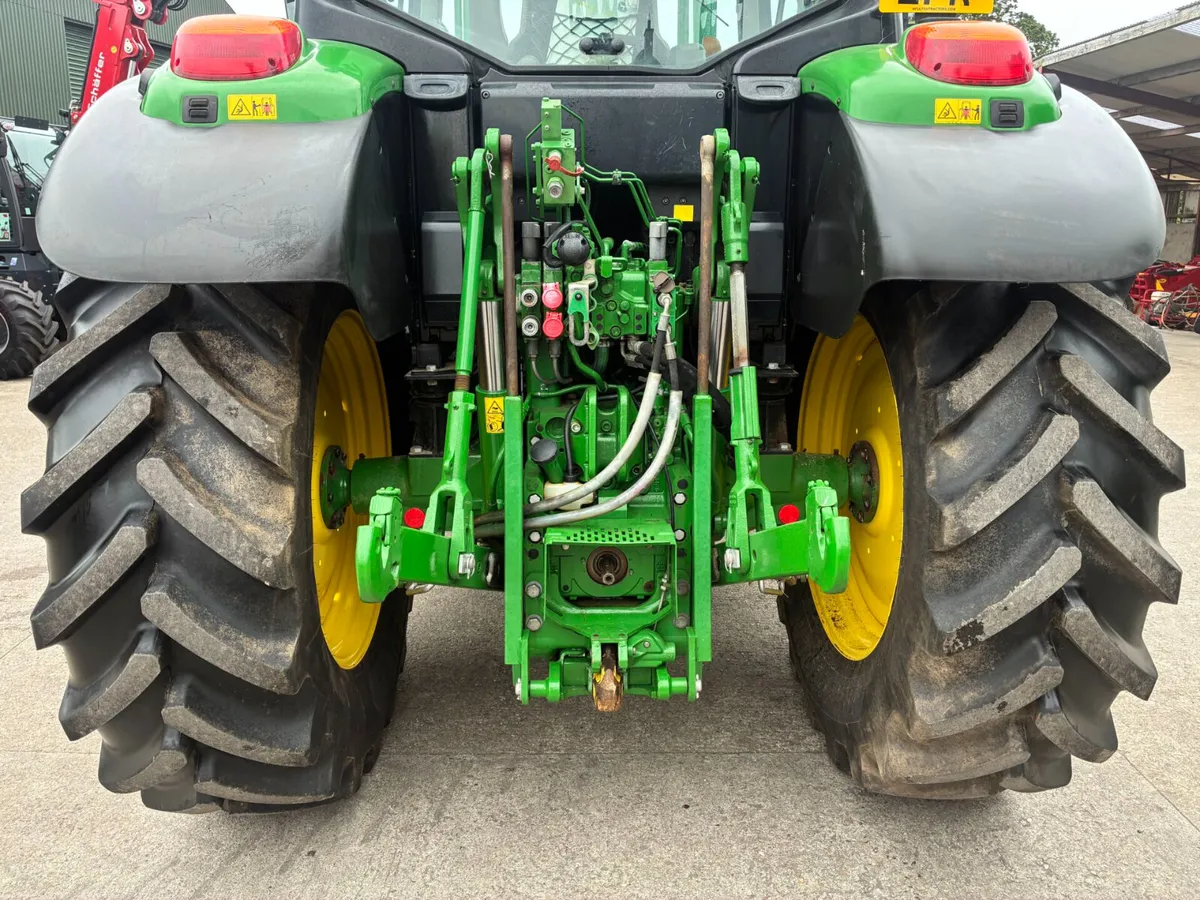 John Deere 6120M - Image 3