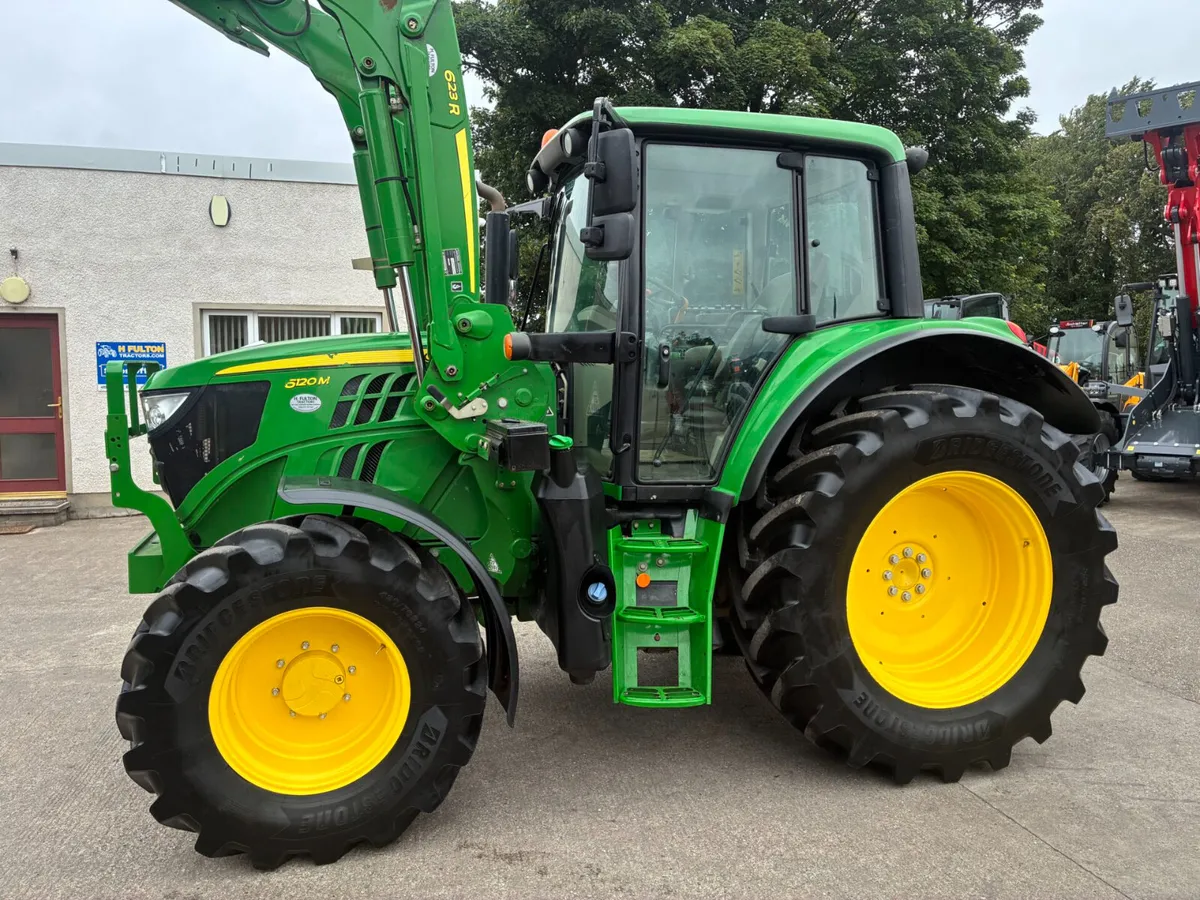 John Deere 6120M - Image 1