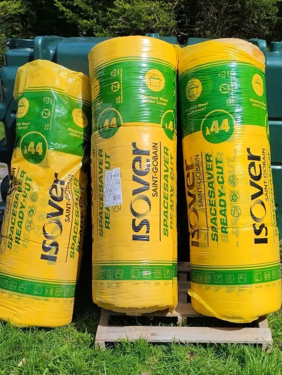 Glass mineral wool roll - Image 1