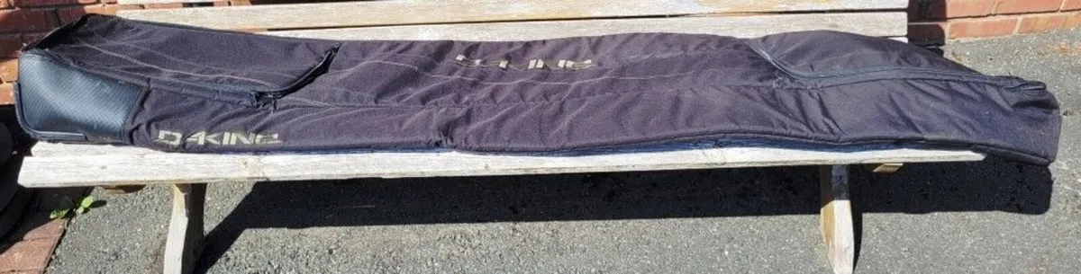 - DakineSnow Board Case - Image 1