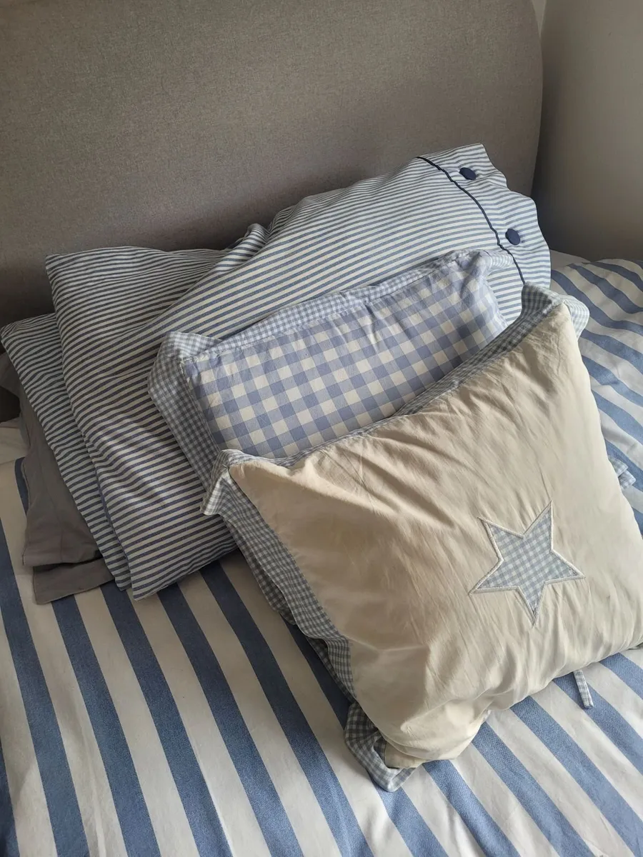 Bedding - Image 2