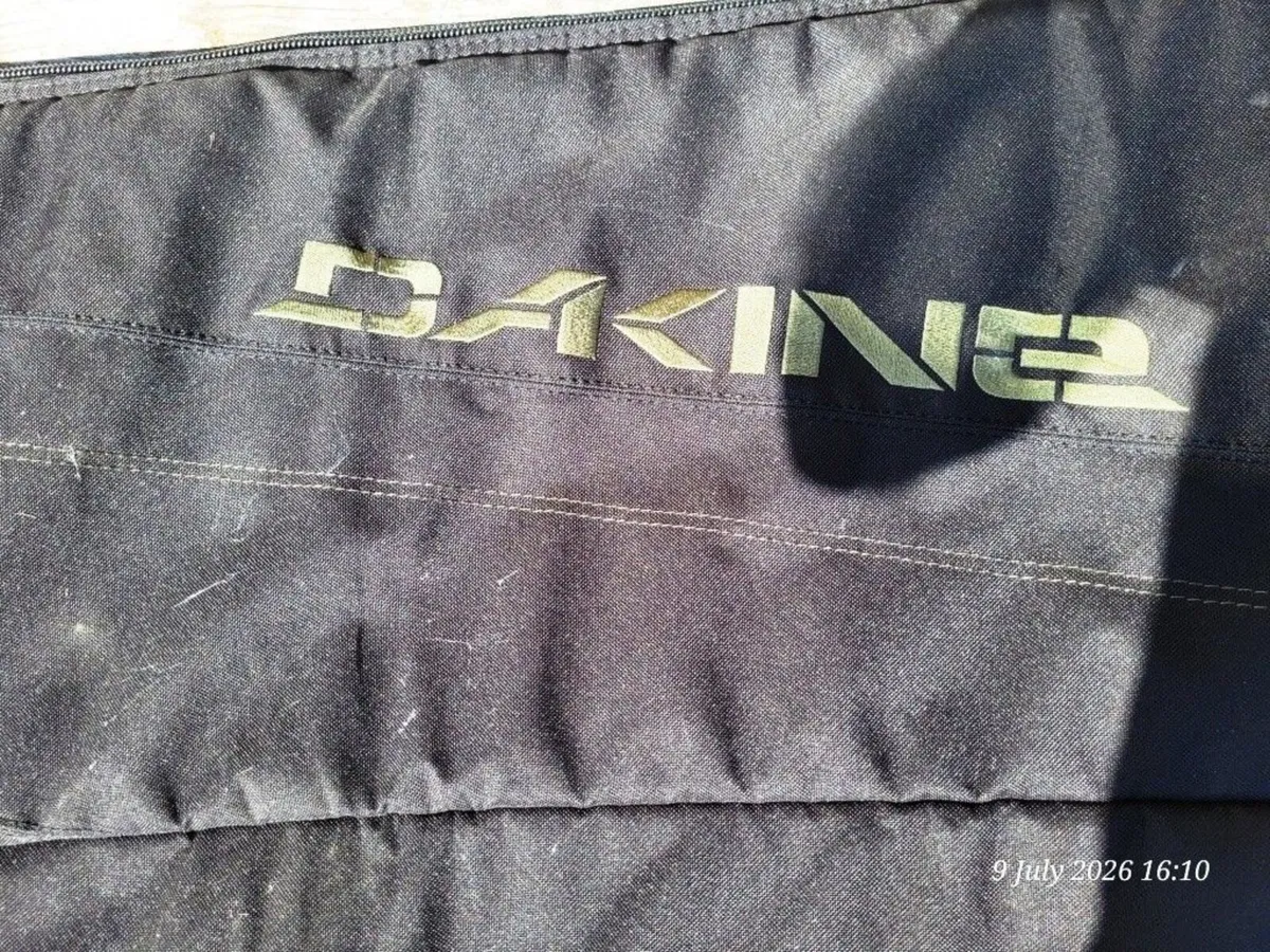 - DakineSnow Board Case - Image 2