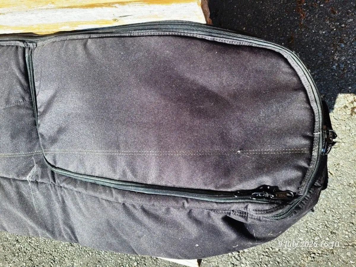 - DakineSnow Board Case - Image 3