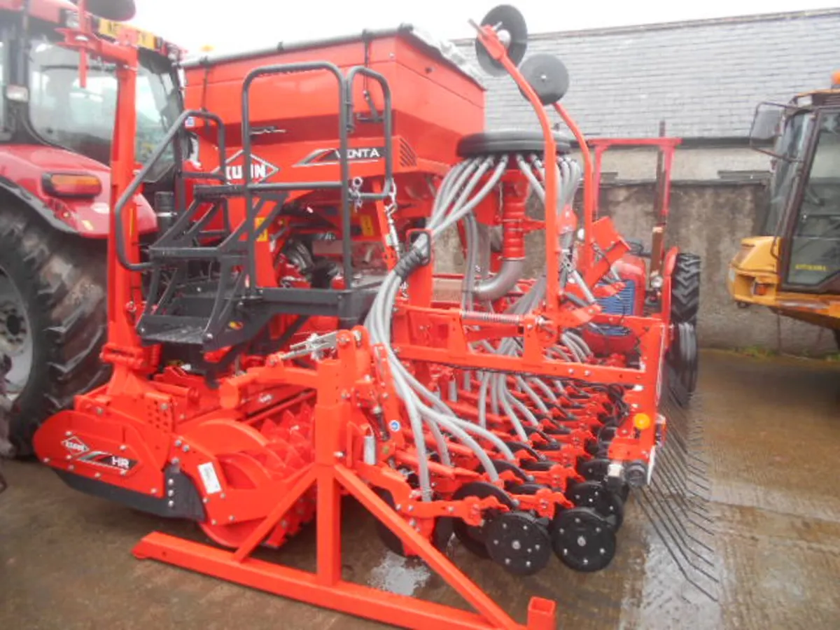 KUHN 3004D P/HARROW + VENTA 320-24 DRILL - Image 2