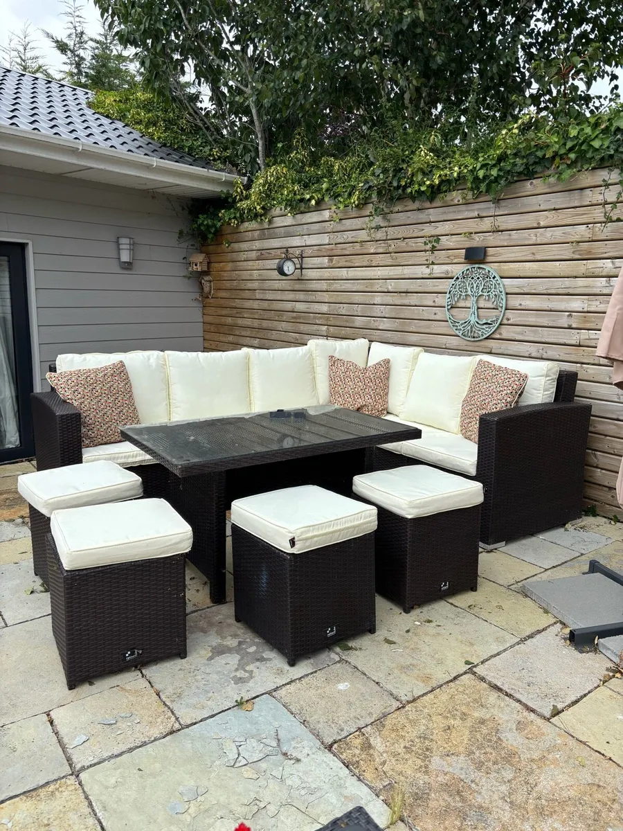 Garden rattan cube furniture - Image 1