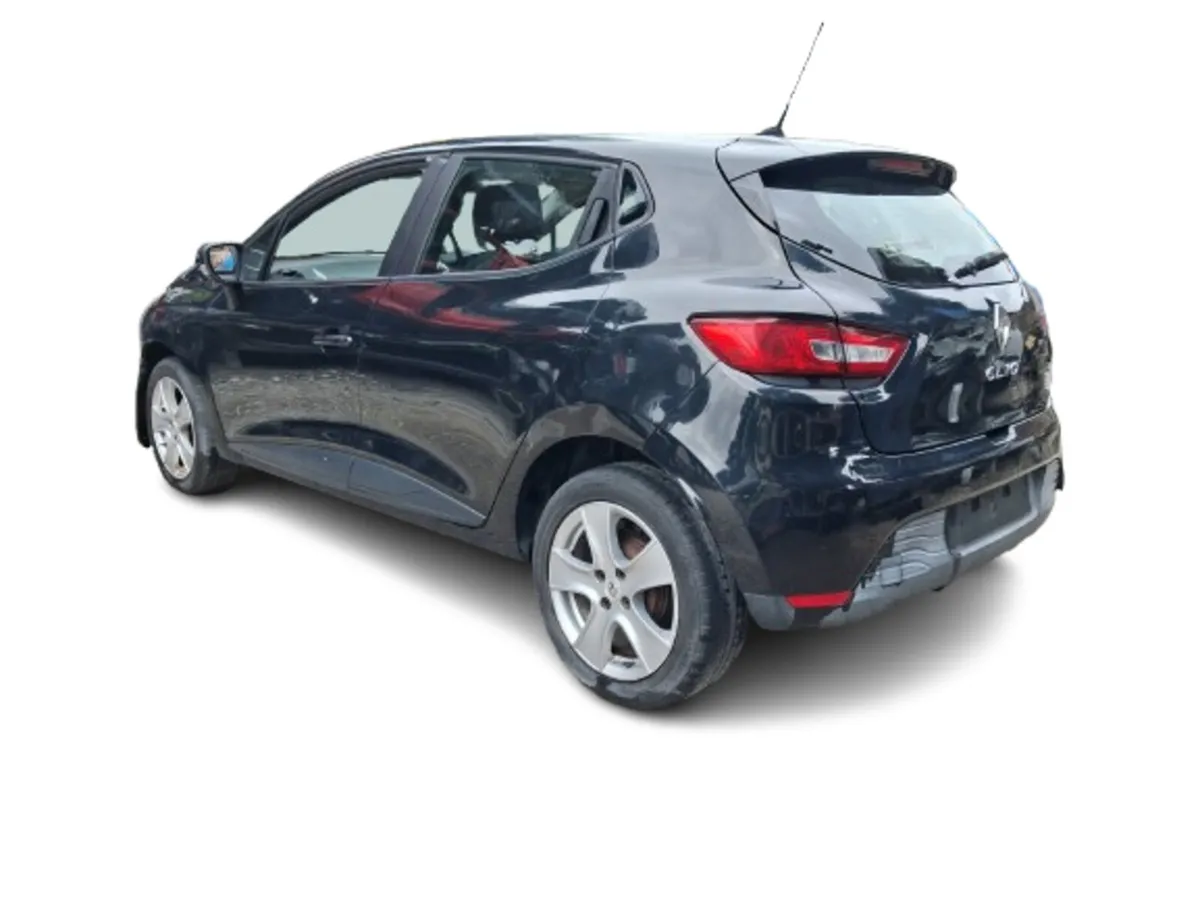 2016 RENAULT CLIO For Breaking/Dismantling - Image 4
