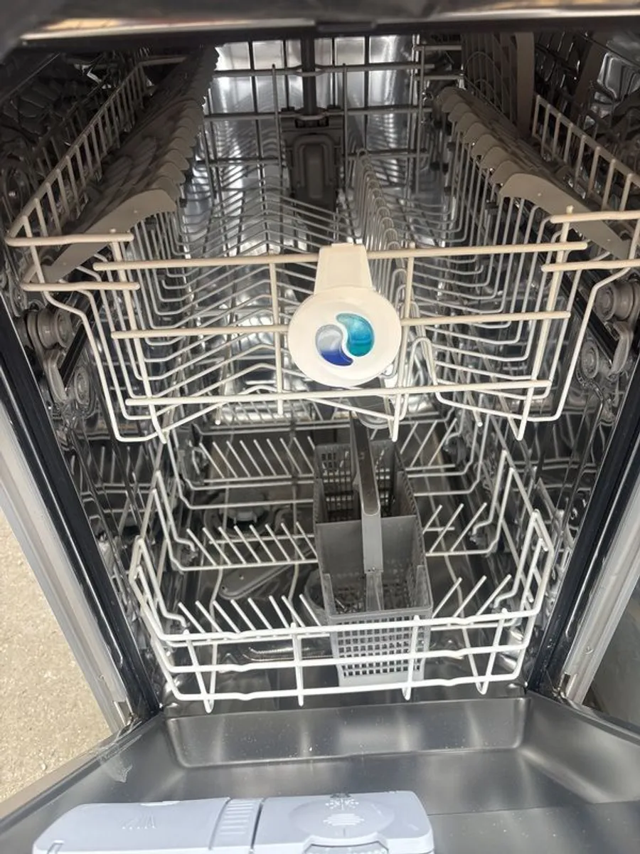Beko Slimline Dishwasher Integrated - Image 2