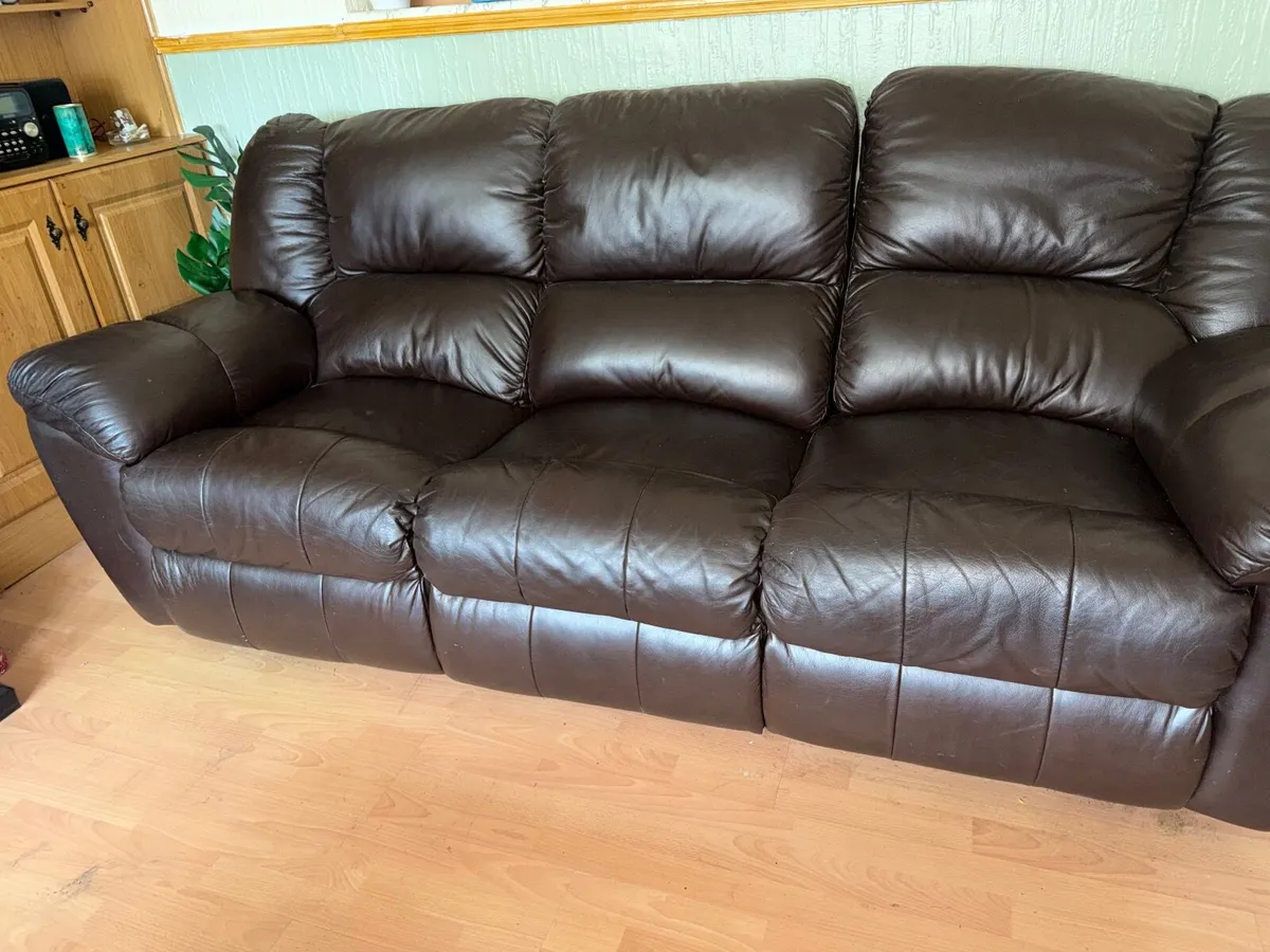 3+2+1 brown leather recliner sofa - Image 2