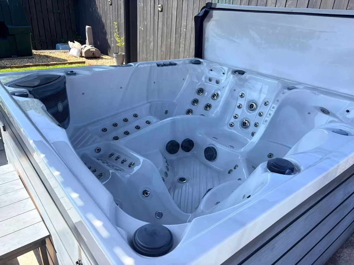 Hot tub carribean - Image 3