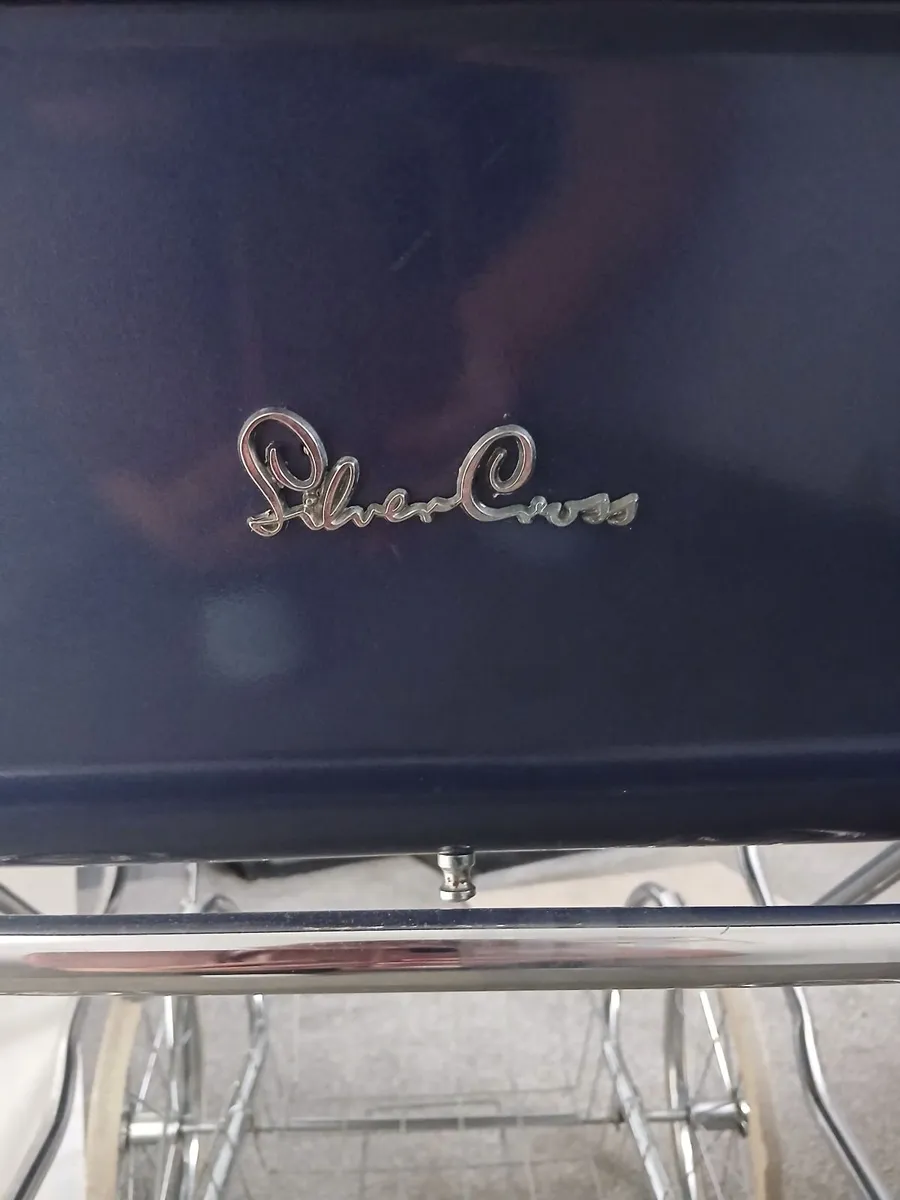 SilverCross pram - Image 2