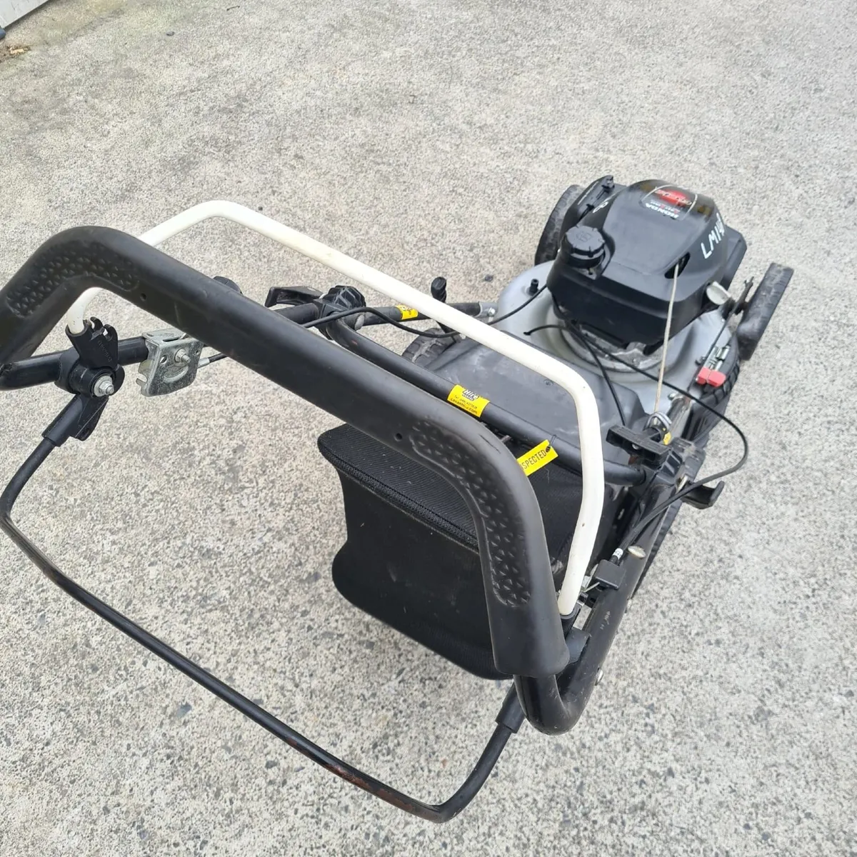 Lawnmower Self Propelled Honda eng - Image 3