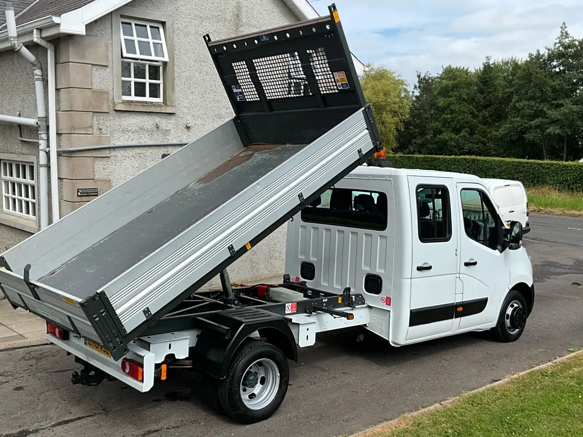 2015 Renault Master 2.3 Tipper - Image 3
