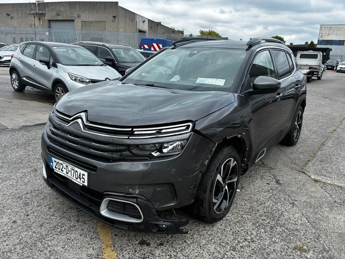 Citroen / C5 Aircross / Feel Bluehdi 130 4DR - Image 3