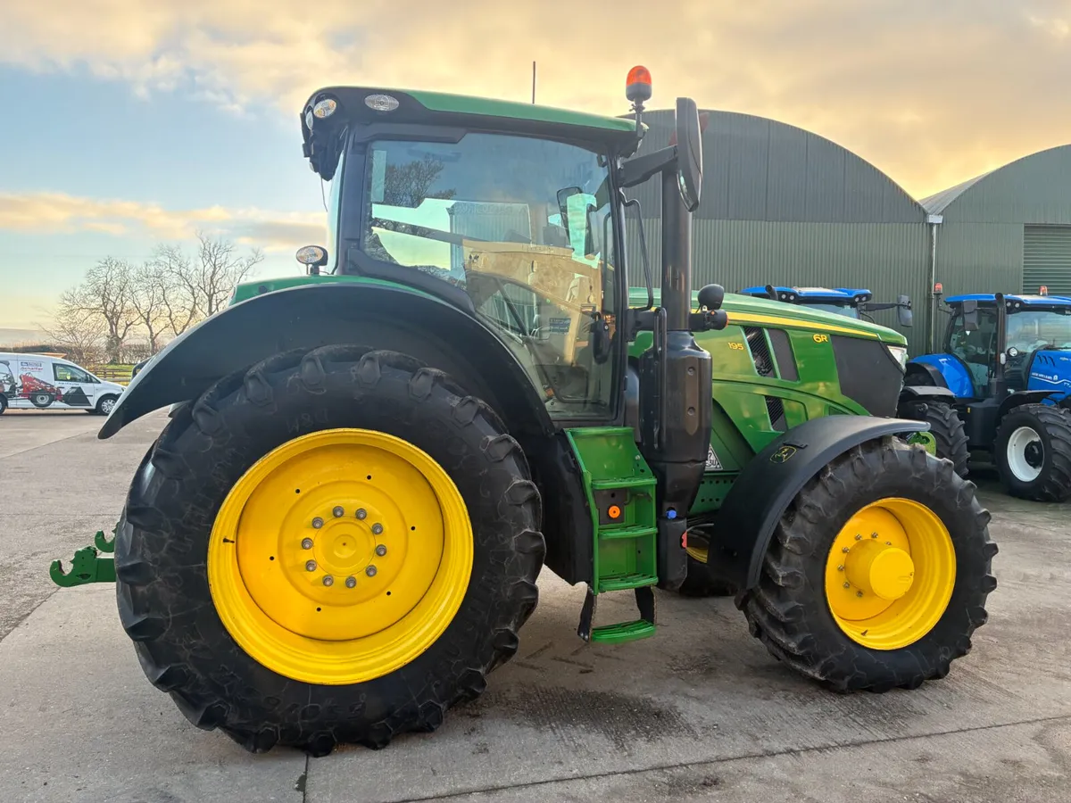 John Deere 6R195 - Image 4