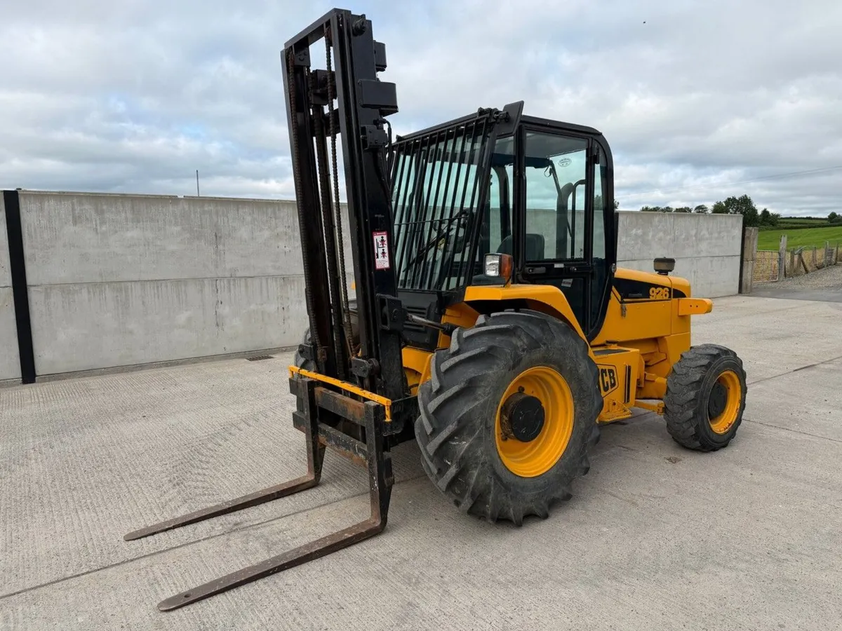 JCB 926 4WD ROUGH TERRAIN FORKLIFT - Image 1