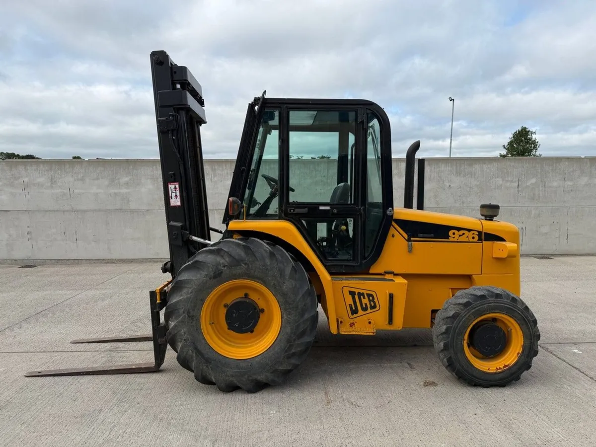 JCB 926 4WD ROUGH TERRAIN FORKLIFT - Image 3