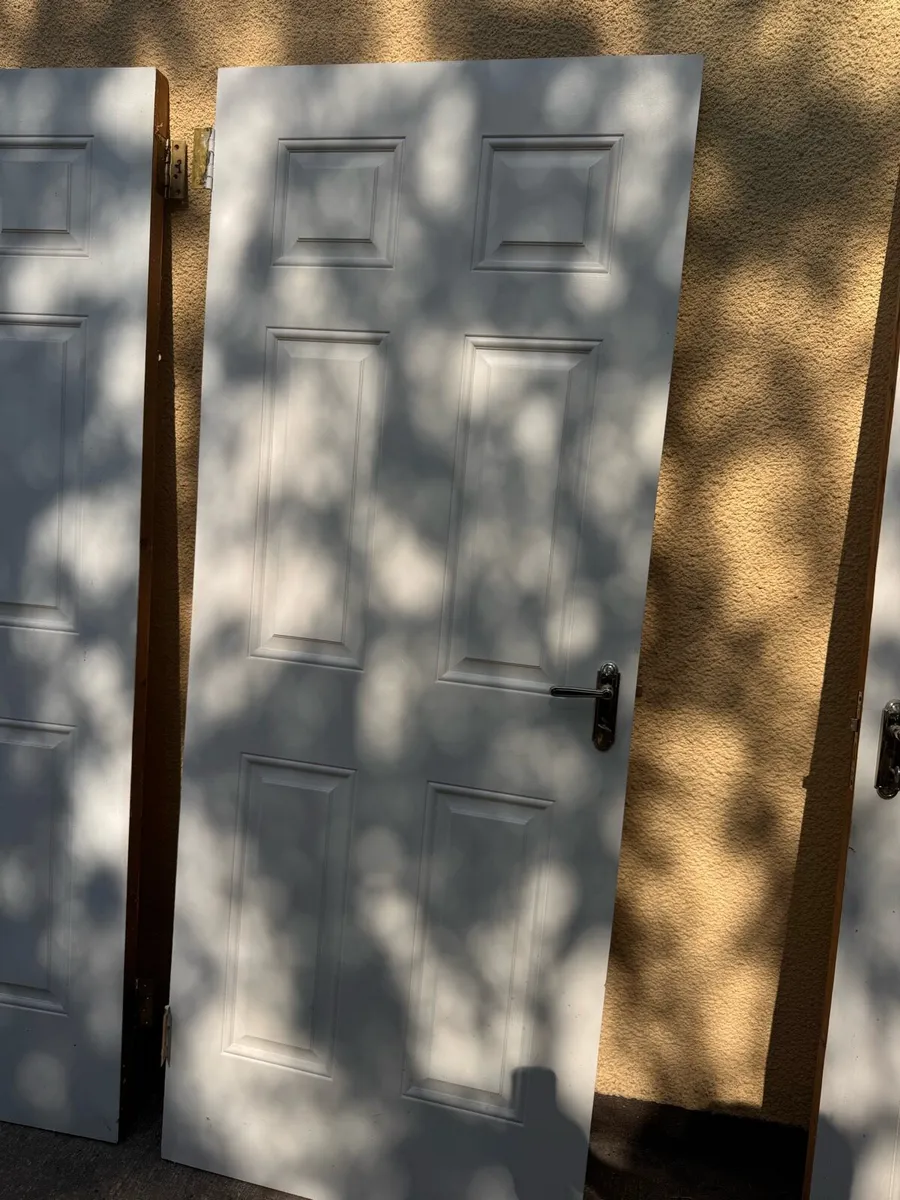 6 White Interior Doors - Image 4